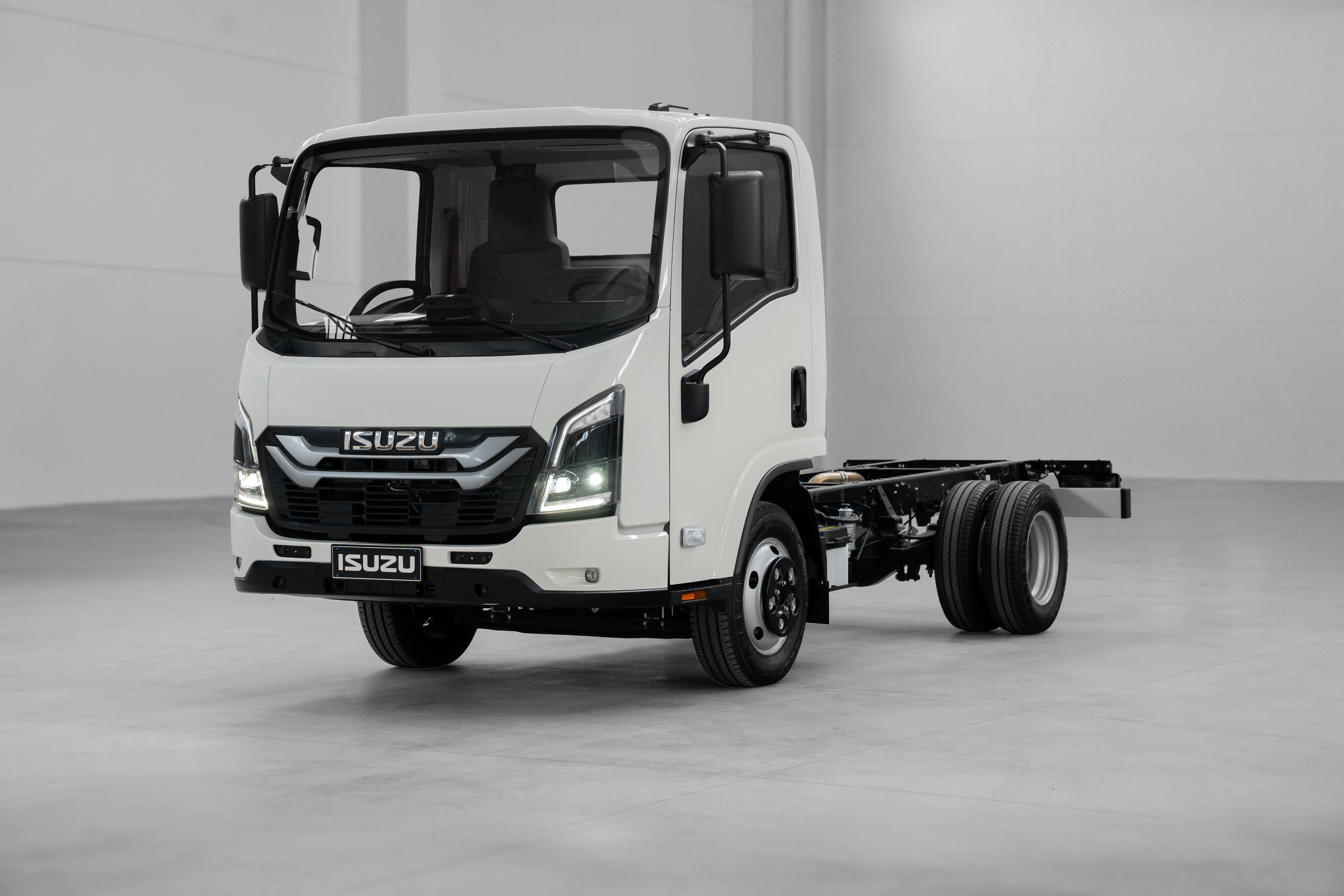 Șasiu ISUZU M27
